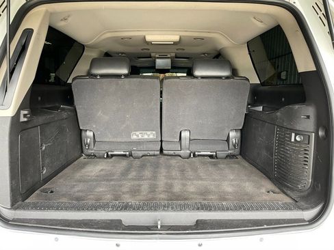 Used 2012 Chevrolet Suburban LT AWD/4WD image 30