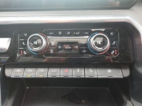 Used 2023 GMC Sierra 1500 Denali w/ Denali Reserve Package image 29