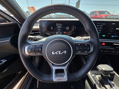 Used 2025 Kia K5 GT-Line w/ GT-Line Premium Package FWD image 13