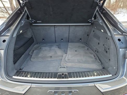 Certified 2022 Porsche Cayenne image 41