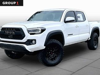 Used 2023 Toyota Tacoma TRD Off-Road w/ Advanced Technology Package AWD/4WD video 1