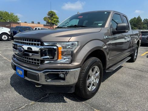 Used 2018 Ford F150 XLT w/ Equipment Group 302A Luxury AWD/4WD image 8