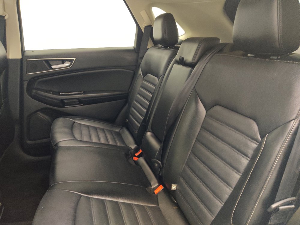 Used 2015 Ford Edge SEL w/ Equipment Group 201A FWD image 18