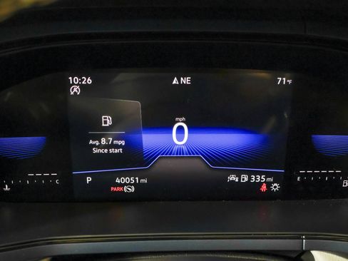 Used 2023 Volkswagen Taos SE FWD image 27