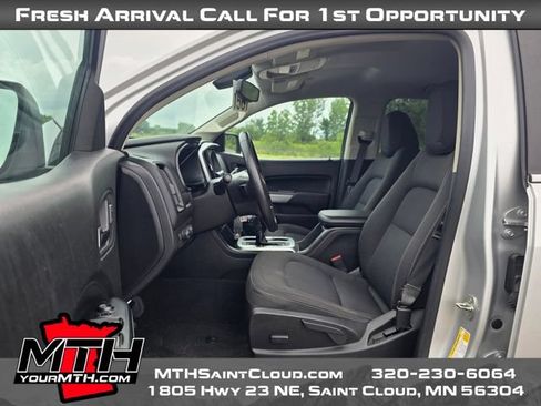 Used 2019 Chevrolet Colorado LT AWD/4WD image 9