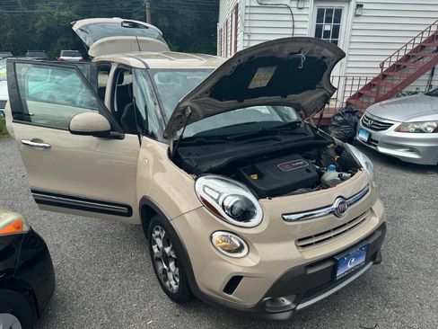 Used 2015 FIAT 500L Trekking image 5