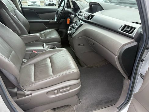 Used 2012 Honda Odyssey Touring image 19