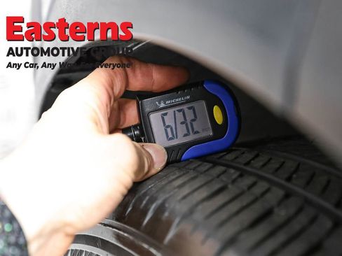 Used 2023 Hyundai Santa Fe SEL image 28