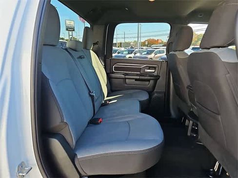 Used 2024 RAM 2500 Big Horn image 31