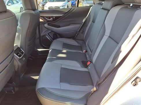 Certified 2025 Subaru Outback Onyx Edition image 9