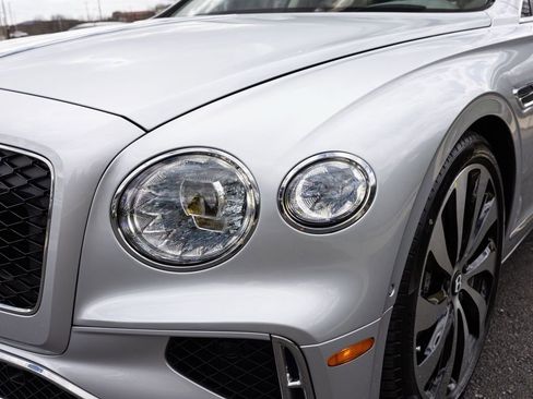 New 2026 Bentley Flying Spur image 18