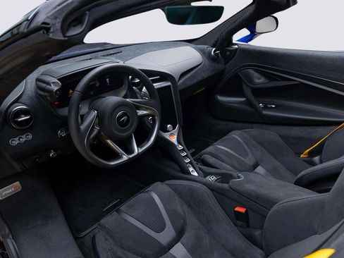 New 2026 McLaren 750S Spider image 21