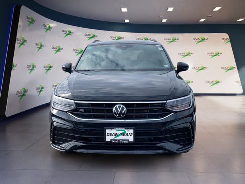 Used 2022 Volkswagen Tiguan SE R-Line image 6