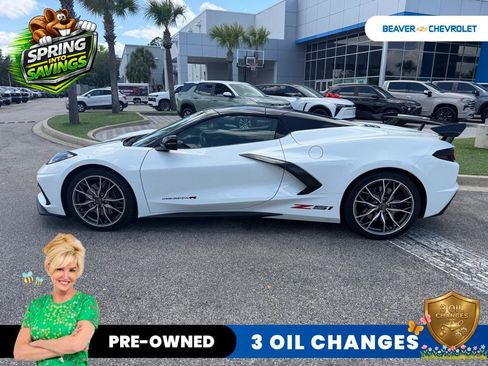 Used 2025 Chevrolet Corvette Stingray Premium Conv w/ Z51 Performance Package RWD image 9