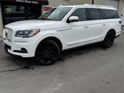 Used 2024 Lincoln Navigator L Reserve w/ Equipment Group 201A