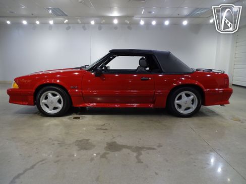 Used 1989 Ford Mustang GT image 6