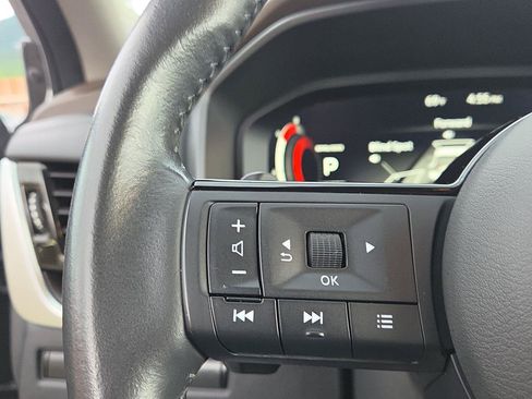 Used 2021 Nissan Rogue Platinum AWD/4WD image 26