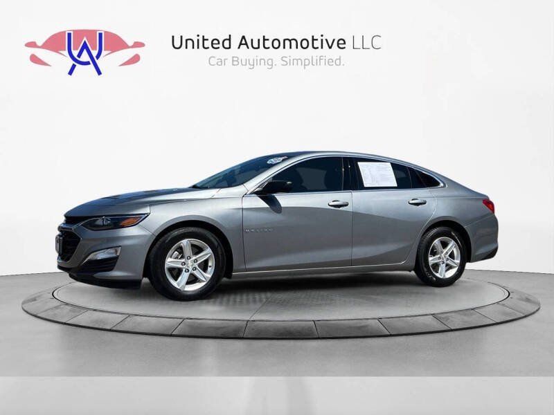 Used 2023 Chevrolet Malibu LS FWD image 1