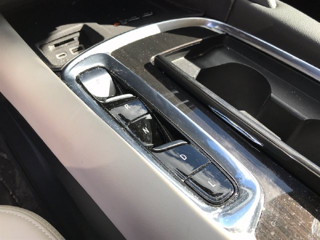 Used 2024 Buick Enclave Essence w/ Trailering Package, 5000 lbs. AWD/4WD image 8