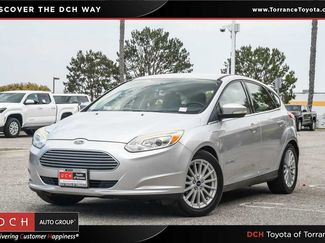 Used 2017 Ford Focus Electric Hatchback FWD video 1