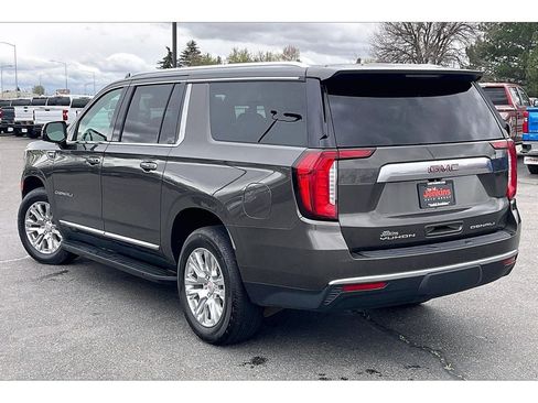 Used 2021 GMC Yukon XL Denali AWD/4WD image 13