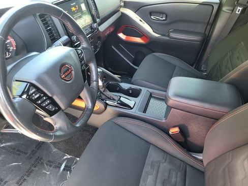 Certified 2023 Nissan Frontier PRO-4X w/ Technology Package AWD/4WD image 17