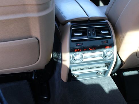 Used 2013 BMW 740Li image 20