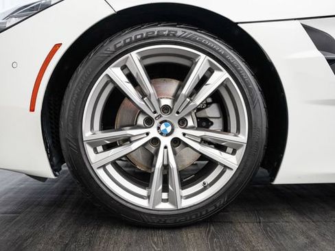 Used 2020 BMW Z4 sDrive30i w/ Premium Package RWD image 38