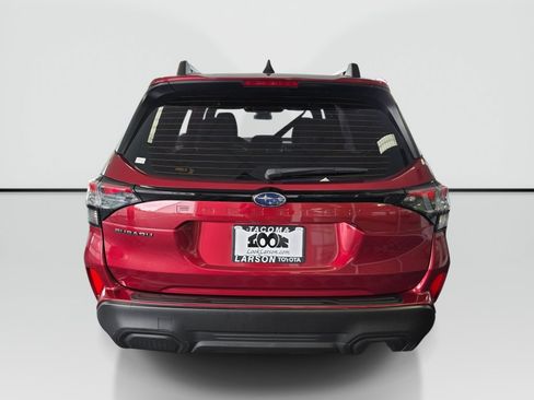 Used 2025 Subaru Forester AWD/4WD image 4