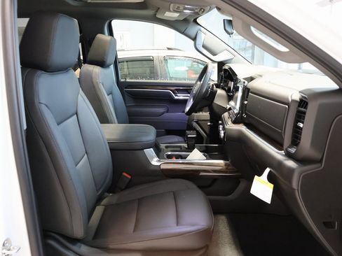 New 2026 GMC Sierra 1500 Elevation w/ Elevation Premium Package image 44