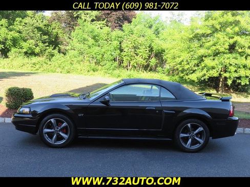 Used 2003 Ford Mustang GT RWD image 2