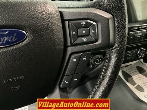 Used 2016 Ford F150 XLT w/ Equipment Group 302A Luxury image 20