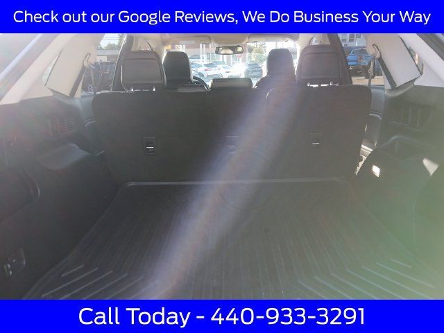 Certified 2022 Ford Edge SEL w/ Convenience Package AWD/4WD image 39
