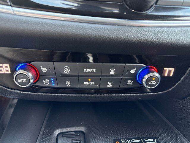 Used 2020 Buick Enclave Avenir w/ Avenir Technology Package AWD/4WD image 23