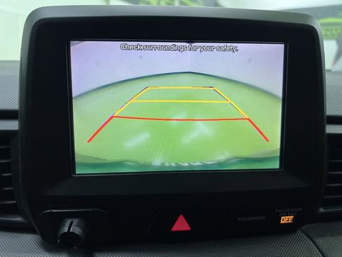 Used 2019 Hyundai Veloster 2.0 FWD image 16