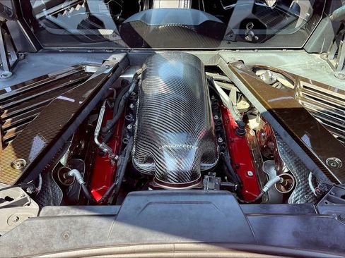 Used 2022 Chevrolet Corvette Stingray Preferred Cpe w/ Engine Appearance Package RWD image 25