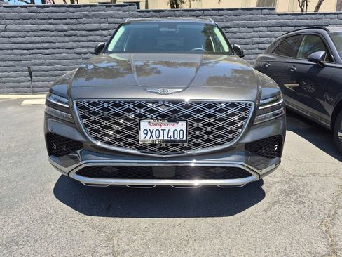 Used 2026 Genesis GV80 2.5T RWD image 3