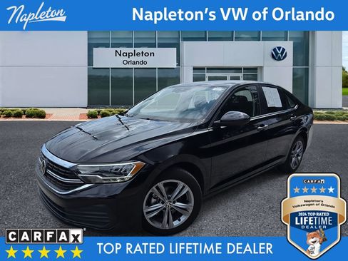 Used 2024 Volkswagen Jetta SE image 35