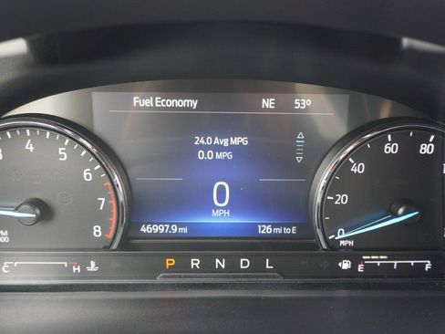 Used 2022 Ford Explorer XLT image 14