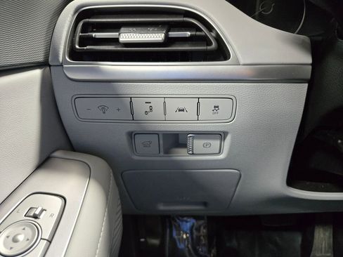 Used 2022 Hyundai Palisade SEL w/ 8P Bench Seat Package image 14