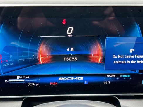 Used 2025 Mercedes-Benz GLC 43 AMG 4MATIC image 24