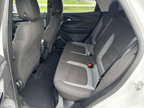 Certified 2025 Chevrolet TrailBlazer LT FWD image 54