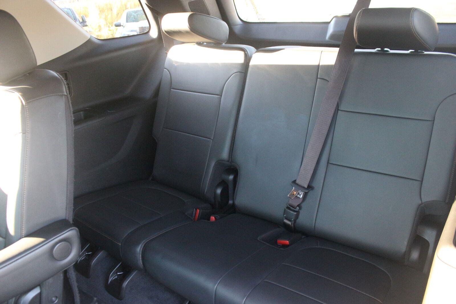 Used 2021 Chevrolet Traverse Premier w/ Redline Edition FWD image 37