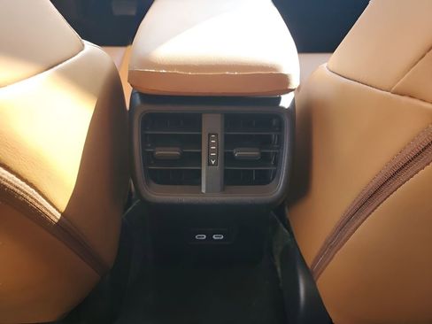 Used 2021 Lexus UX 250h image 21