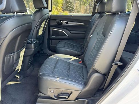 Used 2024 Kia Telluride SX Prestige X-Pro image 17