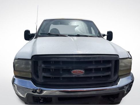 Used 2002 Ford F250 XL RWD image 3