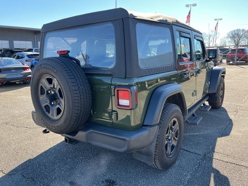 Used 2020 Jeep Wrangler Unlimited Sport image 5
