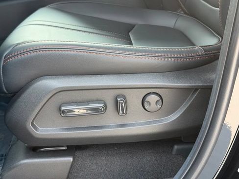 Certified 2025 Honda Pilot TrailSport image 26