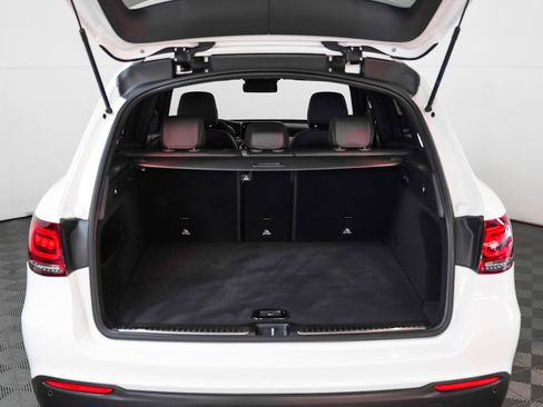 Certified 2021 Mercedes-Benz GLC 300 image 8