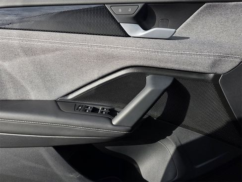 New 2026 Volkswagen Tiguan S image 15